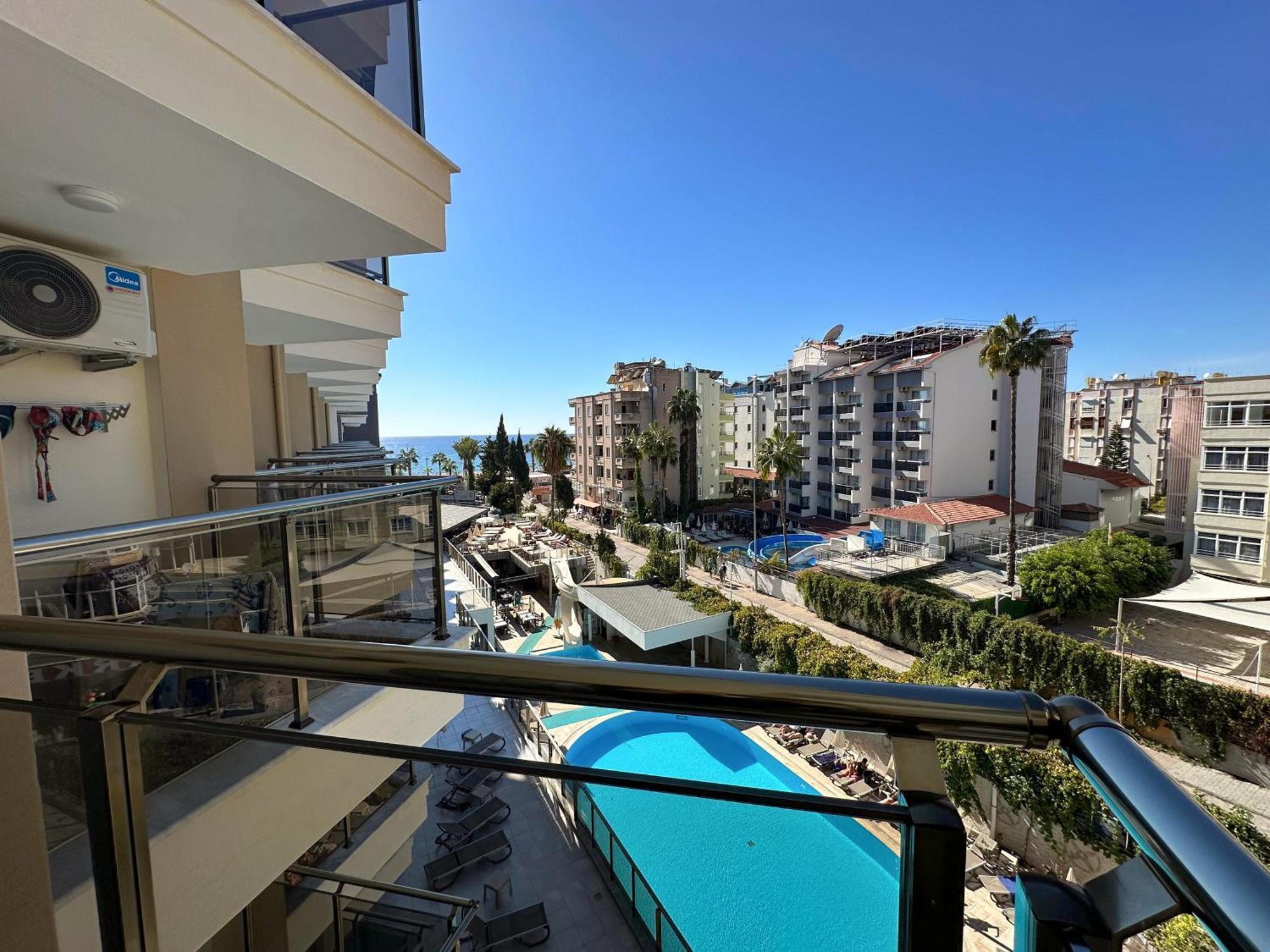 Monte Carlo Hotel Алания Экстерьер фото