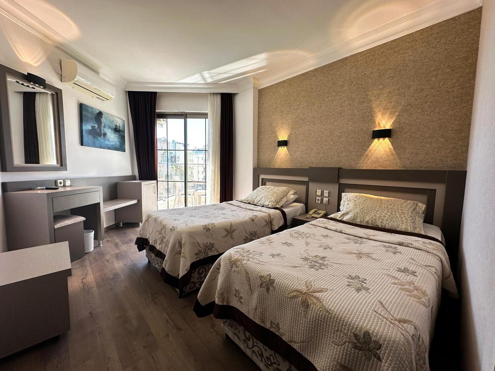 Monte Carlo Hotel Алания Экстерьер фото