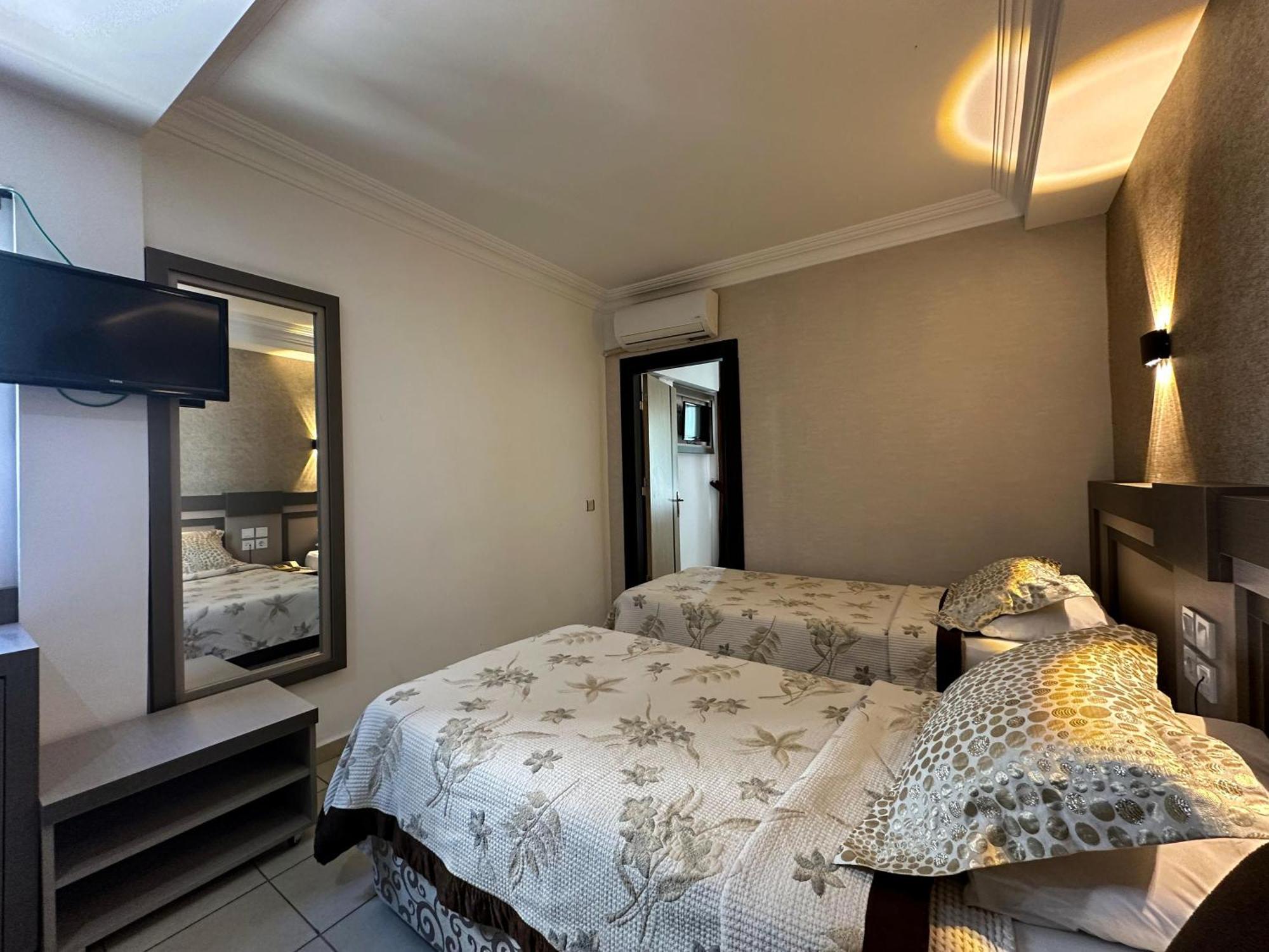 Monte Carlo Hotel Алания Экстерьер фото